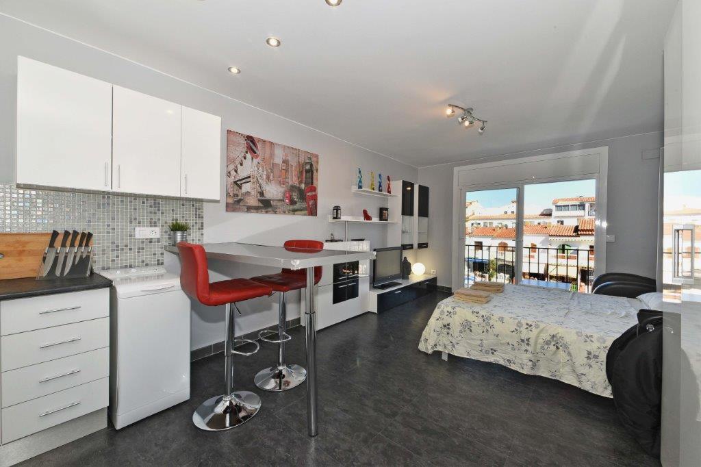 D-Lux Studio Apartamento Ampuriabrava Exterior foto